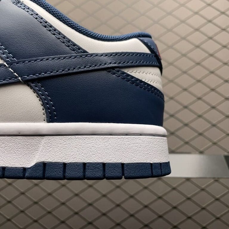 Dunk Low Valerian Blue