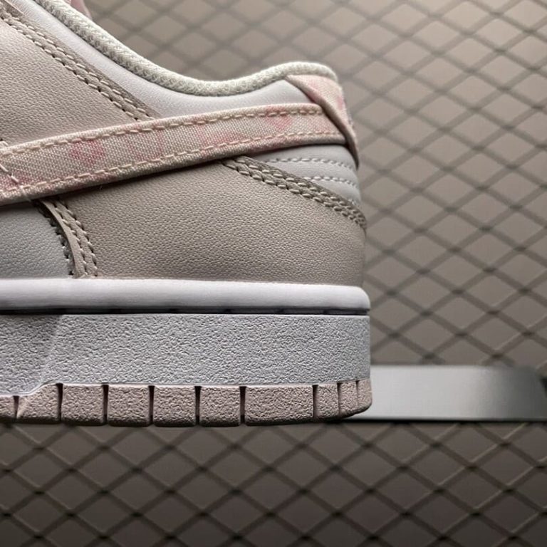 Dunk Low Paisley Pack Pink (Women’s)