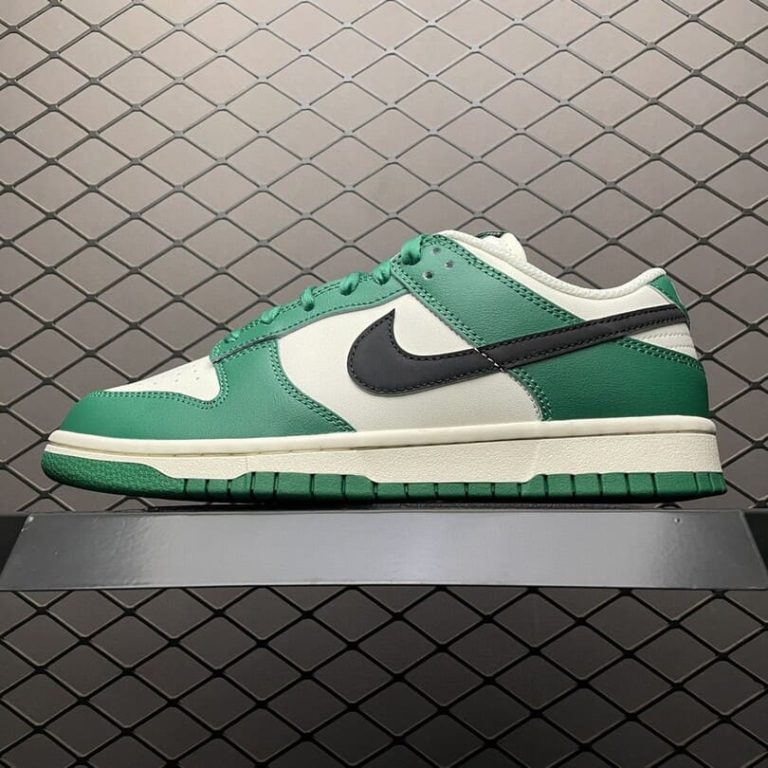Dunk Low SE Lottery Pack Malachite Green
