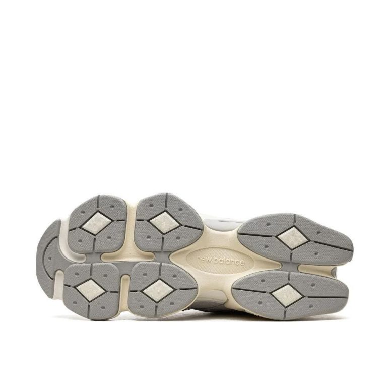 New Balance 9060 Quartz Grey