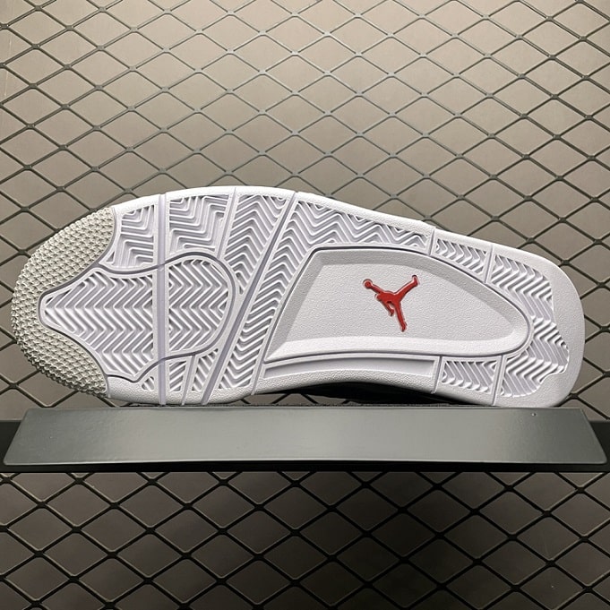 Air Jordan 4 Retro White Oreo