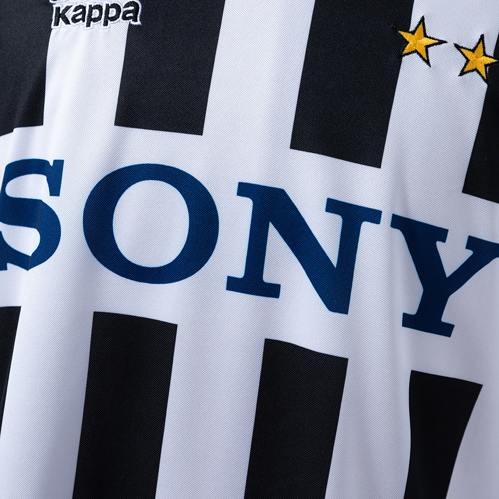 Juventus 1995/97 Home Long Sleeve Retro Jersey – Vintage Replica Football Soccer Shirt – S–XXL