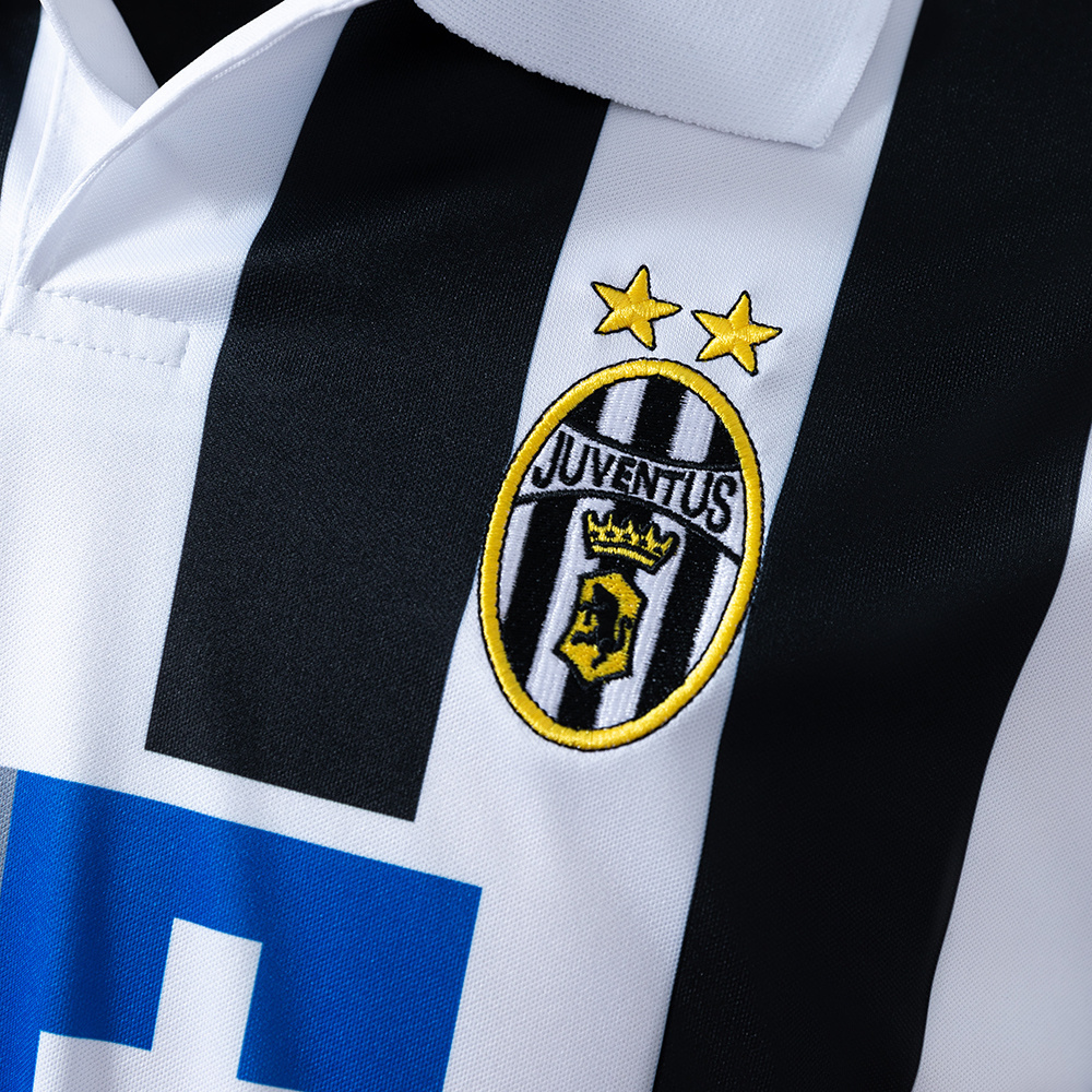 Juventus 1999/00 Home Long Sleeve Retro Jersey – Vintage Replica Football Soccer Shirt – S–XXL