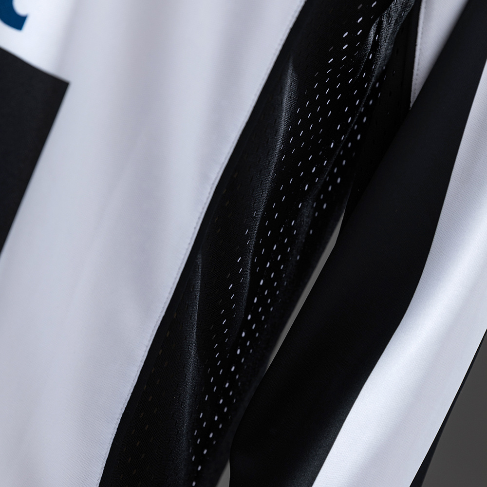 Juventus 1997/98 Home Long Sleeve Retro Jersey – Vintage Replica Football Soccer Shirt – S–XXL