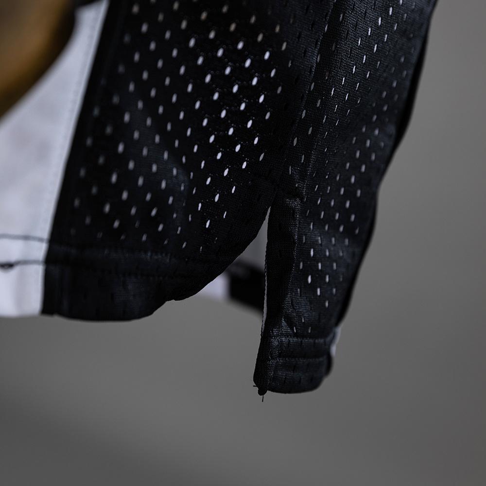 Juventus 1997/98 Home Retro Jersey – Vintage Replica Football Soccer Shirt – S–XXL