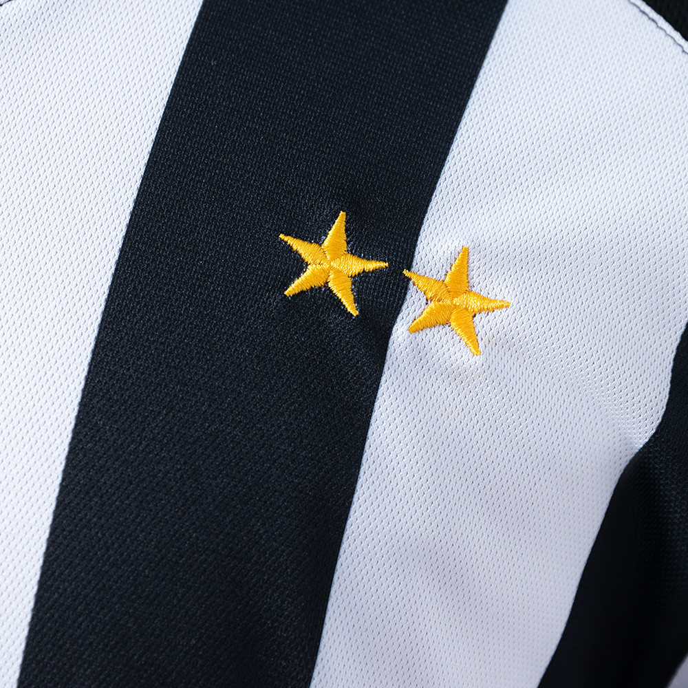 Juventus 2005/06 Home Retro Jersey – Vintage Replica Football Soccer Shirt – S–XXL