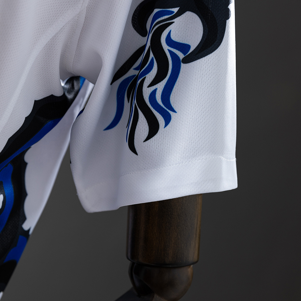 Inter Milan 2010/11 Away Retro Jersey – Vintage Replica Football Soccer Shirt – S–XXL