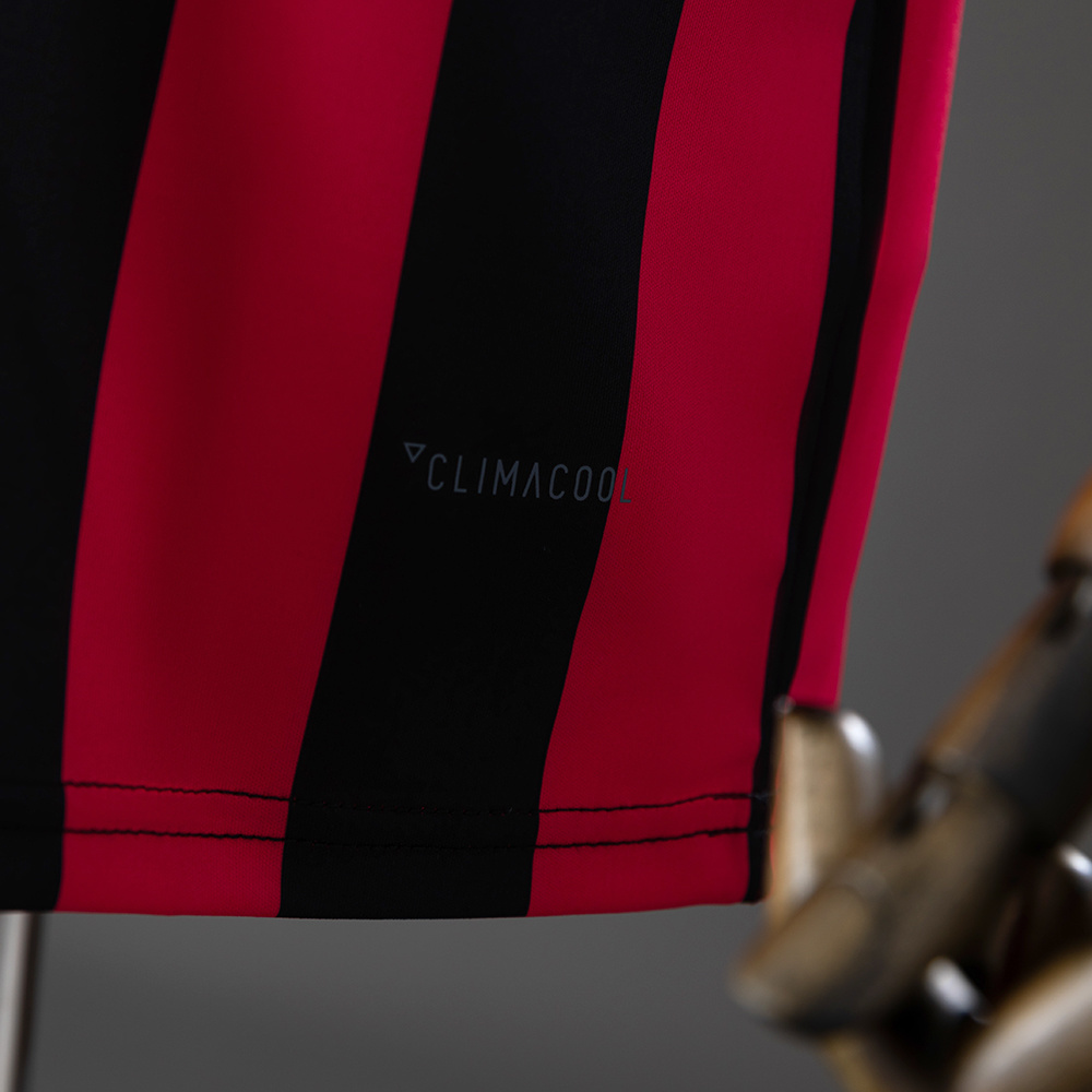 AC Milan 2017/18 Home Retro Jersey – Vintage Replica Football Soccer Shirt – S–XXL