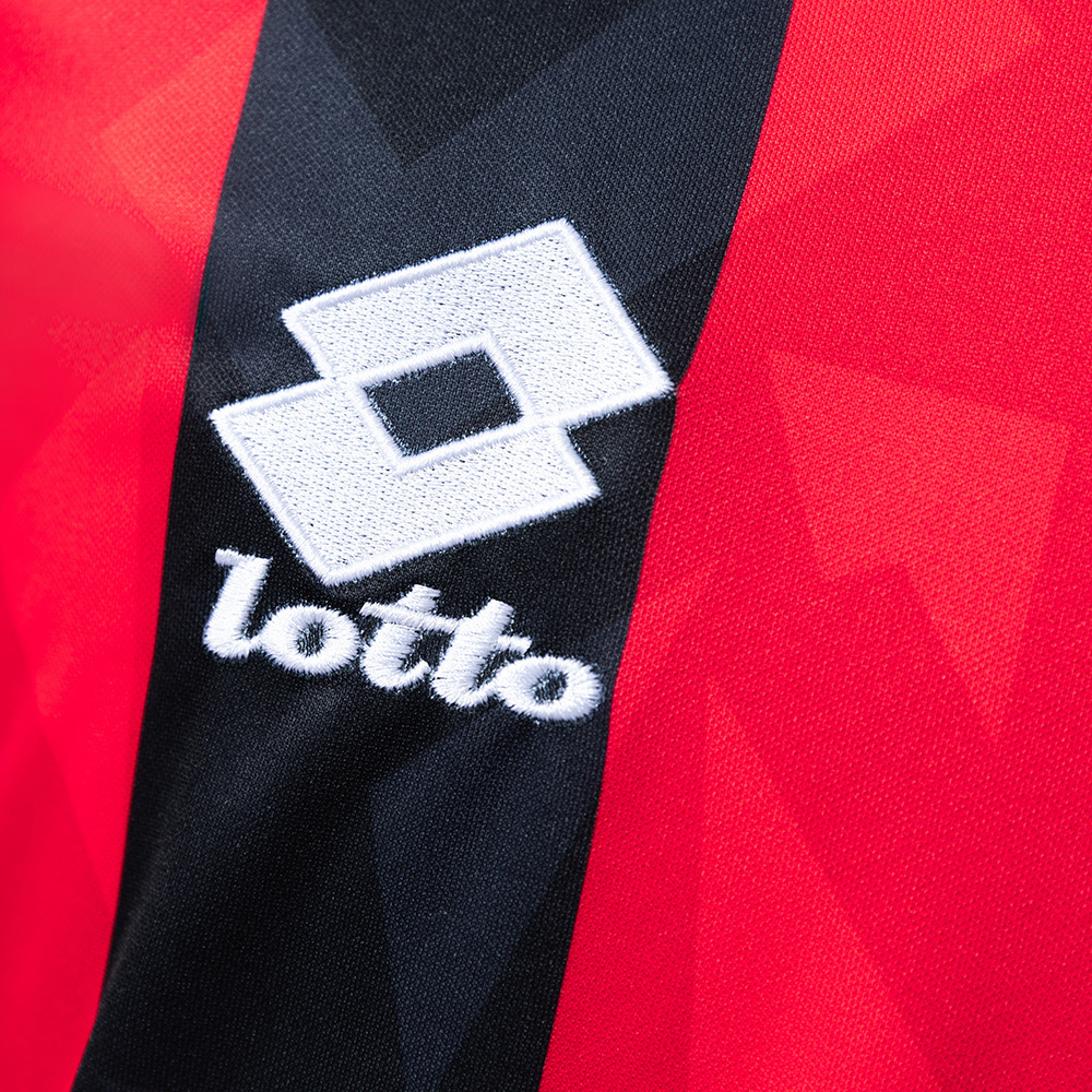 AC Milan 1993/94 Home Retro Jersey – Vintage Replica Football Soccer Shirt – S–XXL