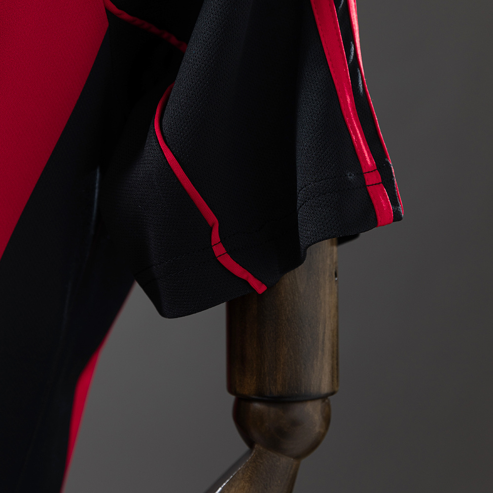 AC Milan 2000/02 Home Retro Jersey – Vintage Replica Football Soccer Shirt – S–XXL