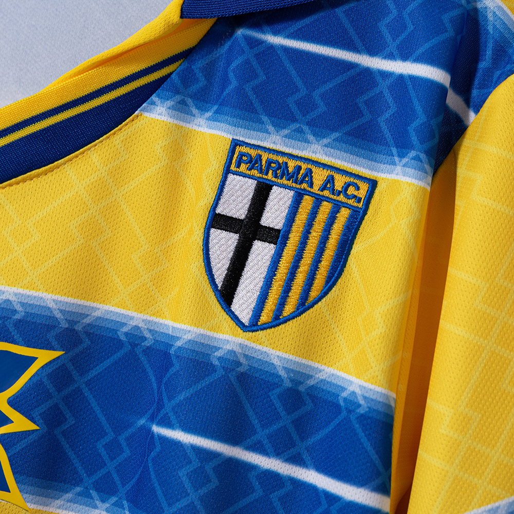 Parma Calcio 1998/99 Home Retro Jersey – Vintage Replica Football Soccer Shirt – S–2XL