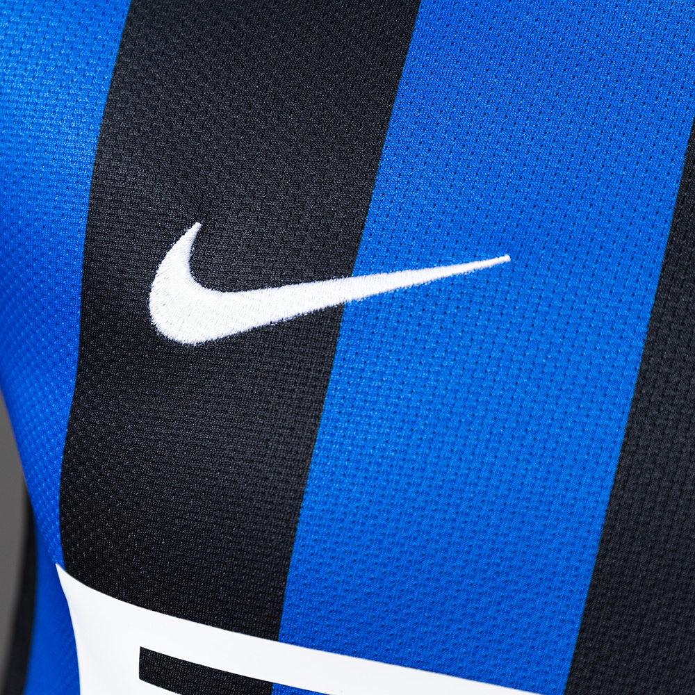 Inter Milan 2009/10 Player Version Retro Home Jersey – Vintage Replica Football Soccer Shirt – S–3XL