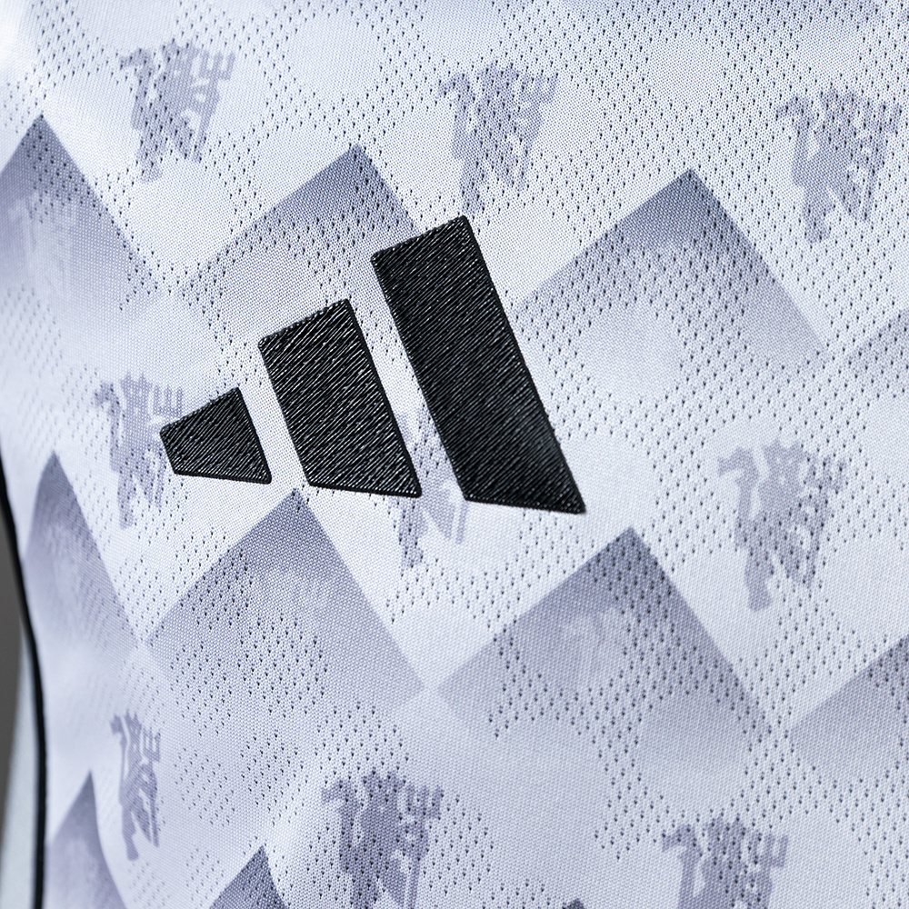 Manchester United 25/26 Special Edition Grey Player Version Jersey – Replica Football Soccer Shirt – S–3XL