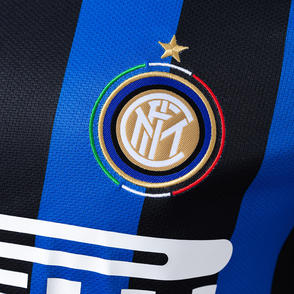 Inter Milan 2009/10 Player Version Retro Home Jersey – Vintage Replica Football Soccer Shirt – S–3XL
