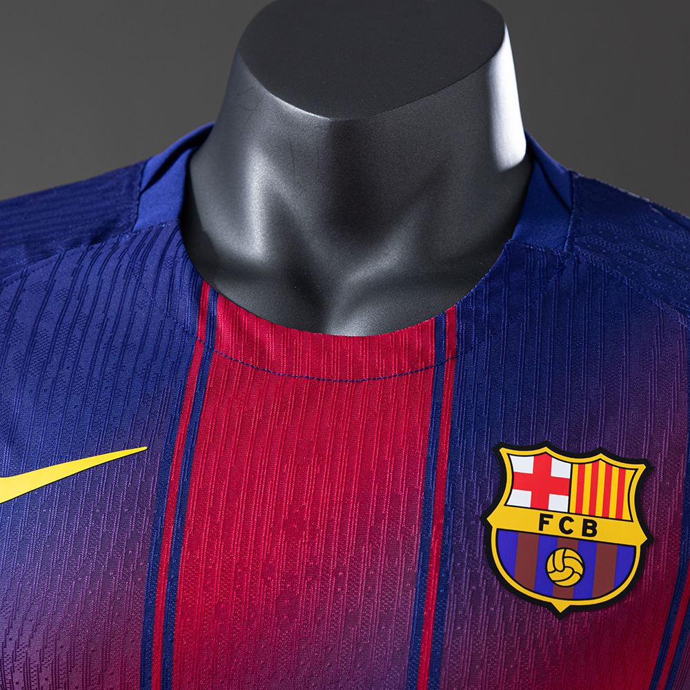 Barcelona 25/26 Home Player Version Jersey – Replica Football Soccer Shirt – S–3XL