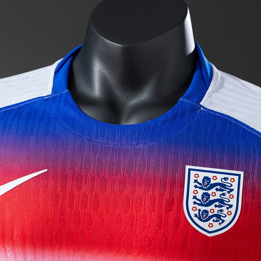 England 2025 Home Player Version Jersey – Replica Football Soccer Shirt – S–3XL
