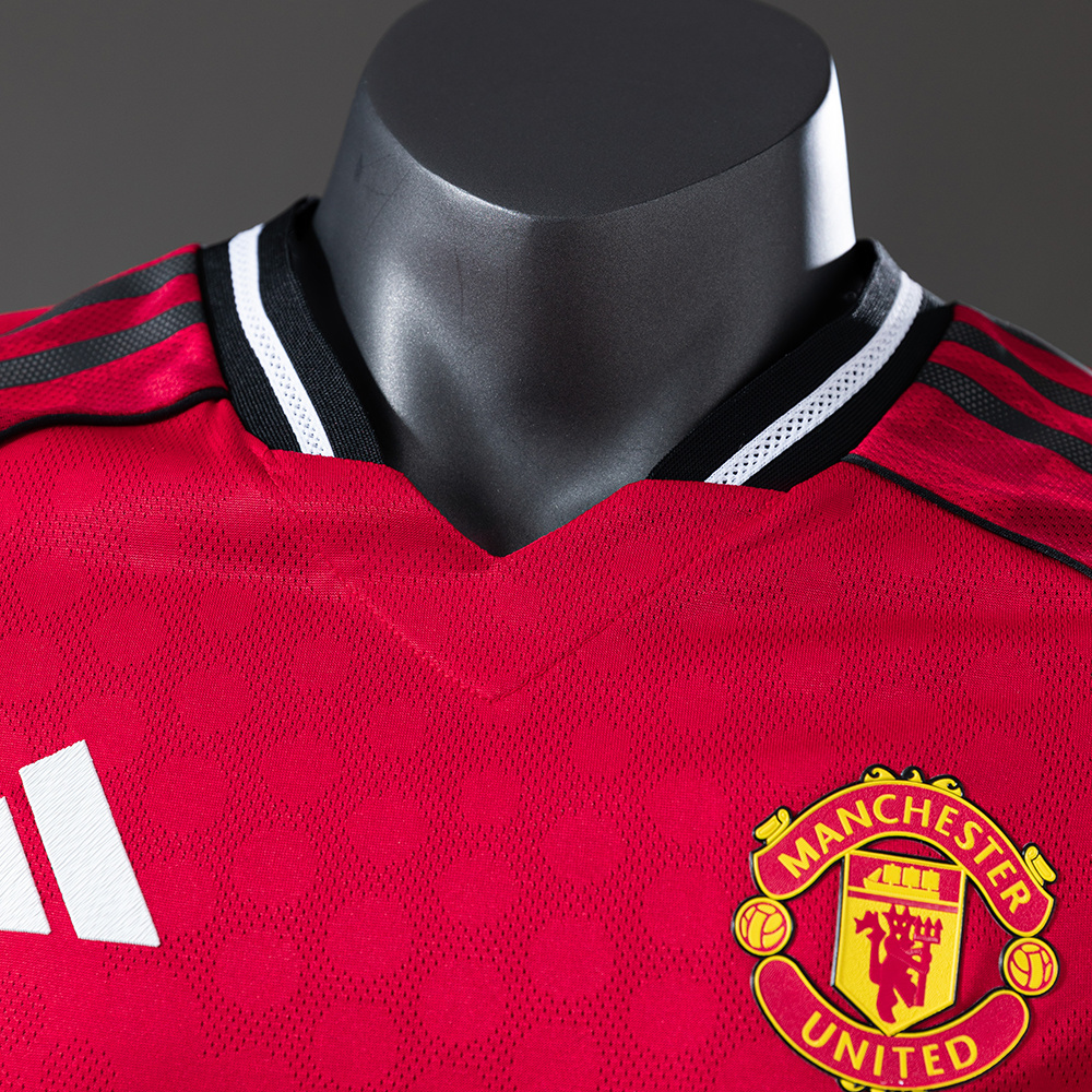 Manchester United 25/26 Home Player Version Jersey – Replica Football Soccer Shirt – S–3XL