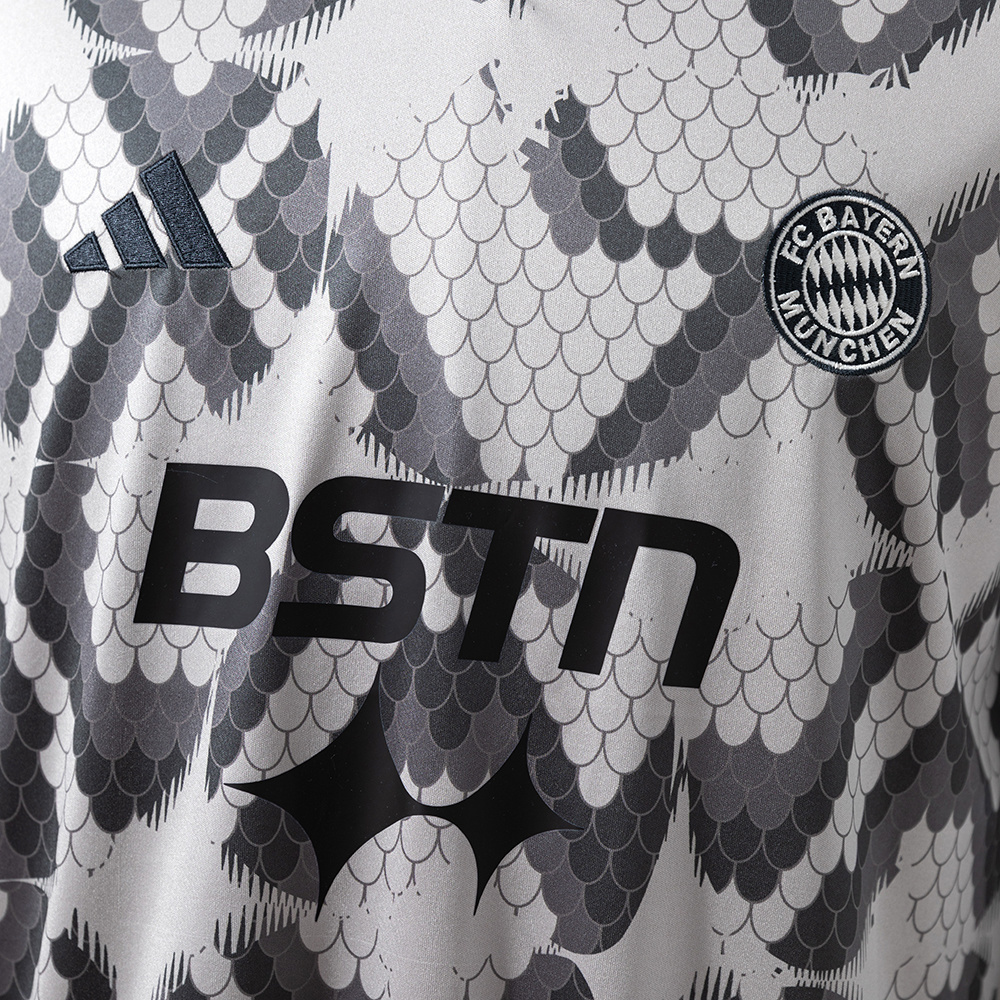 Bayern Munich 25/26 Joint xBSTN Snake Pattern Jersey – Replica Football Soccer Shirt – Size S–4XL