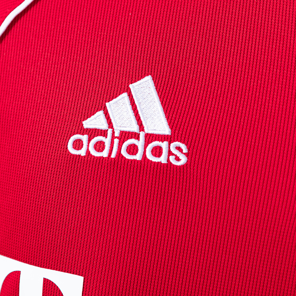 Bayern Munich 2006/07 Home Retro Jersey – Vintage Replica Football Soccer Shirt – Size S–XXL