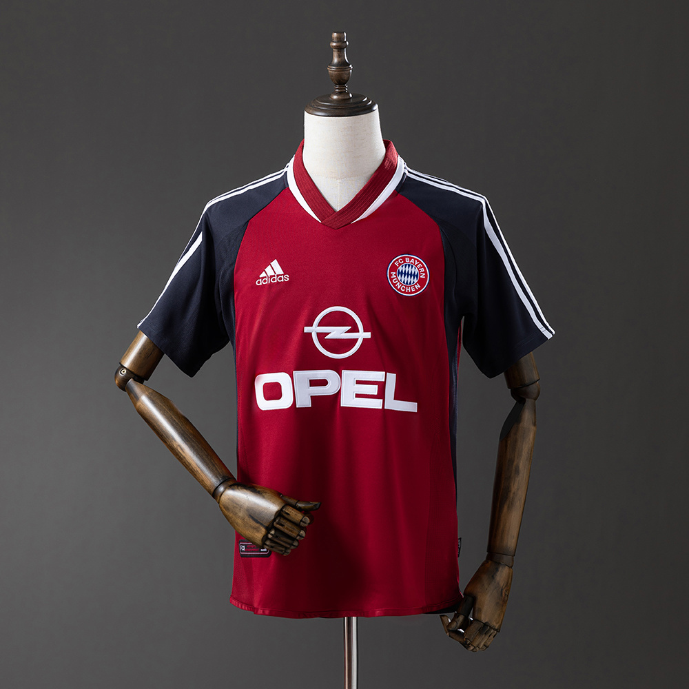 Bayern Munich 2001/02 Home Retro Jersey – Vintage Replica Football Soccer Shirt – Size S–XXL