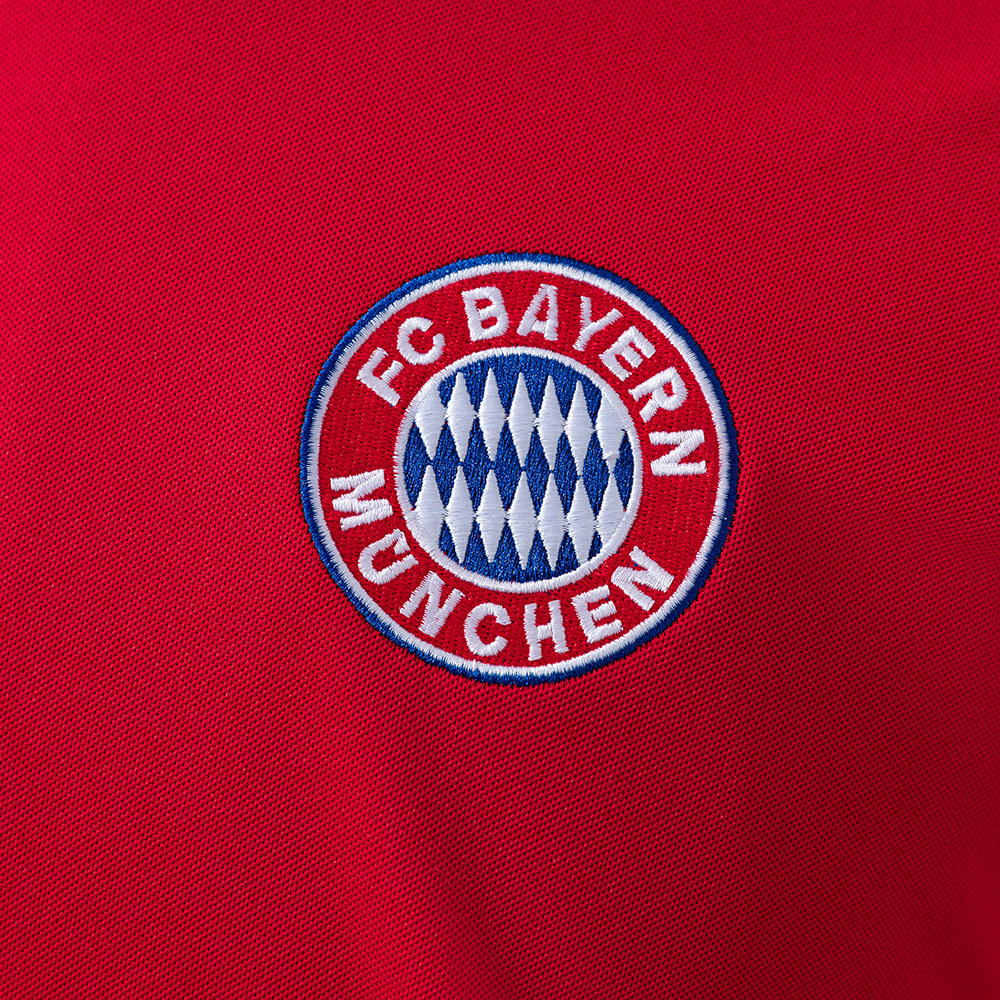 Bayern Munich 2001/02 UEFA Europa League Home Retro Jersey – Vintage Replica Football Soccer Shirt – Size S–XXL