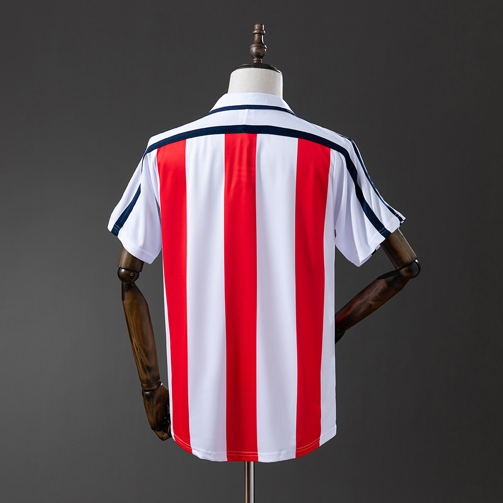 Bayern Munich 2000/02 Away Retro Jersey – Vintage Replica Football Soccer Shirt – Size S–XXL