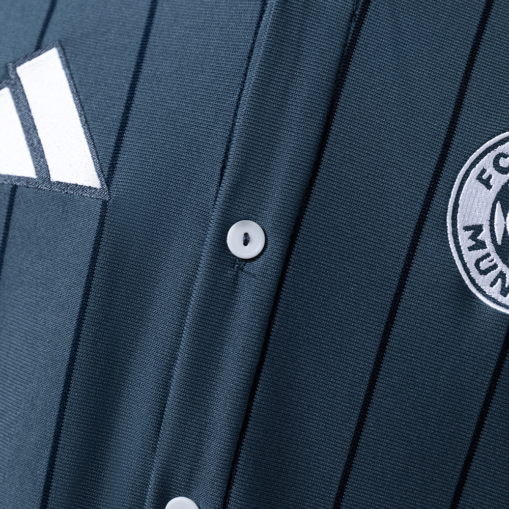 Bayern Munich 25/26 US Pack Full-Button Baseball Jersey Black – Replica Football Soccer Shirt – Size S–4XL