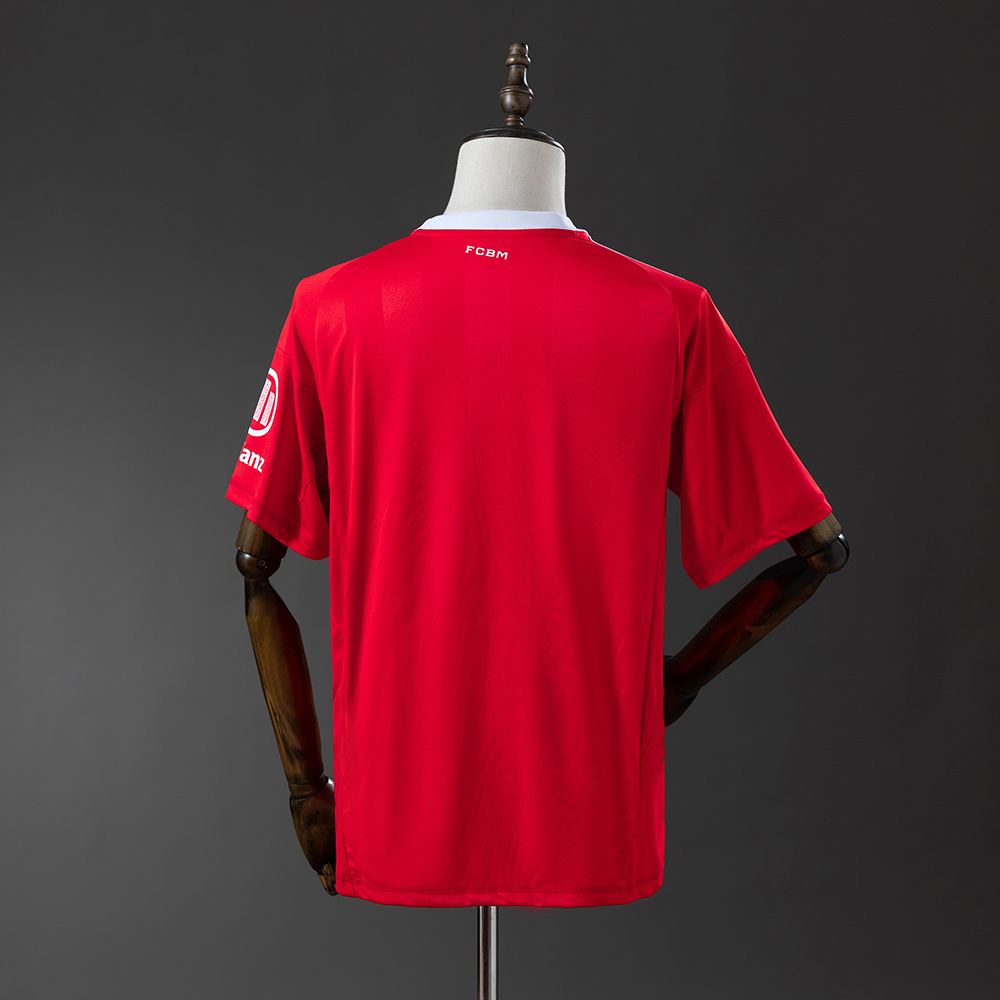 Bayern Munich 25/26 Goalkeeper Jersey – Replica Football Soccer Shirt – Size S–4XL