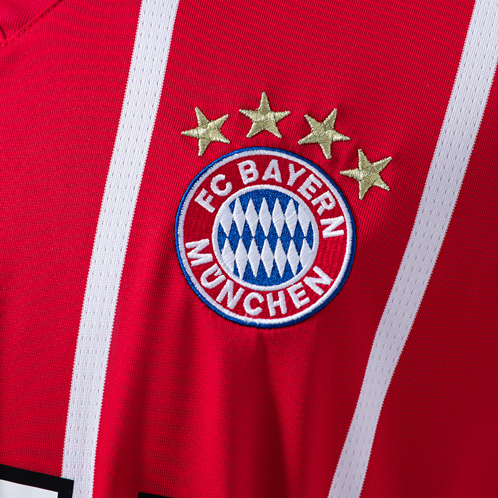 Bayern Munich 2017/18 Home Retro Jersey – Vintage Replica Football Soccer Shirt – Size S–XXL