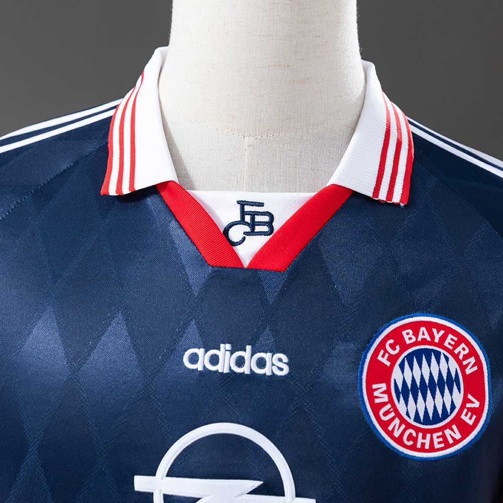 Bayern Munich 1997/99 Away Long Sleeve Retro Jersey – Vintage Replica Football Soccer Shirt – Size S–XXL