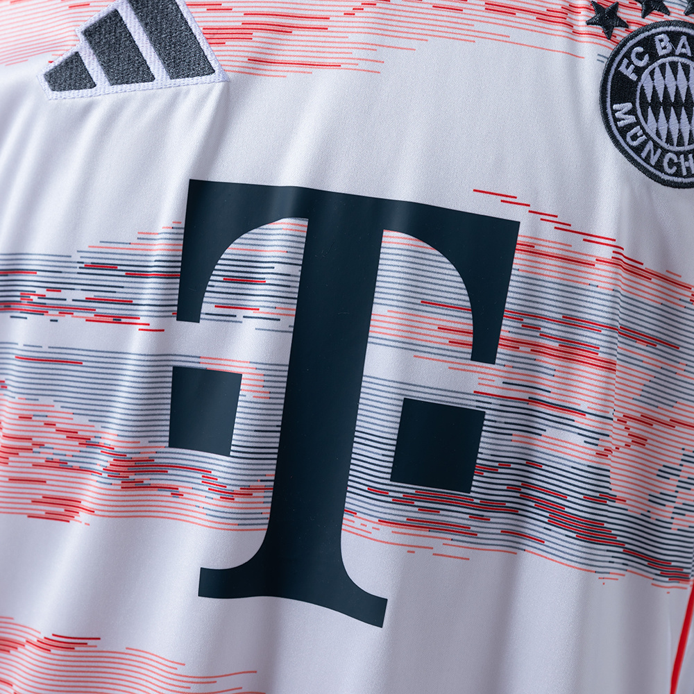 Bayern Munich 25/26 Away Jersey – Replica Football Soccer Shirt – Size S–4XL