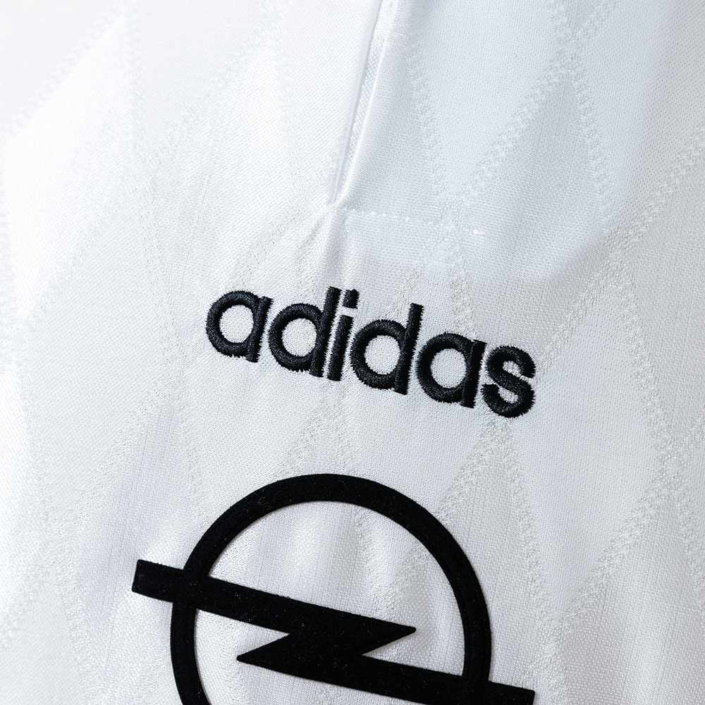 Bayern Munich 1996/98 Away Retro Jersey – Vintage Replica Football Soccer Shirt – Size S–XXL