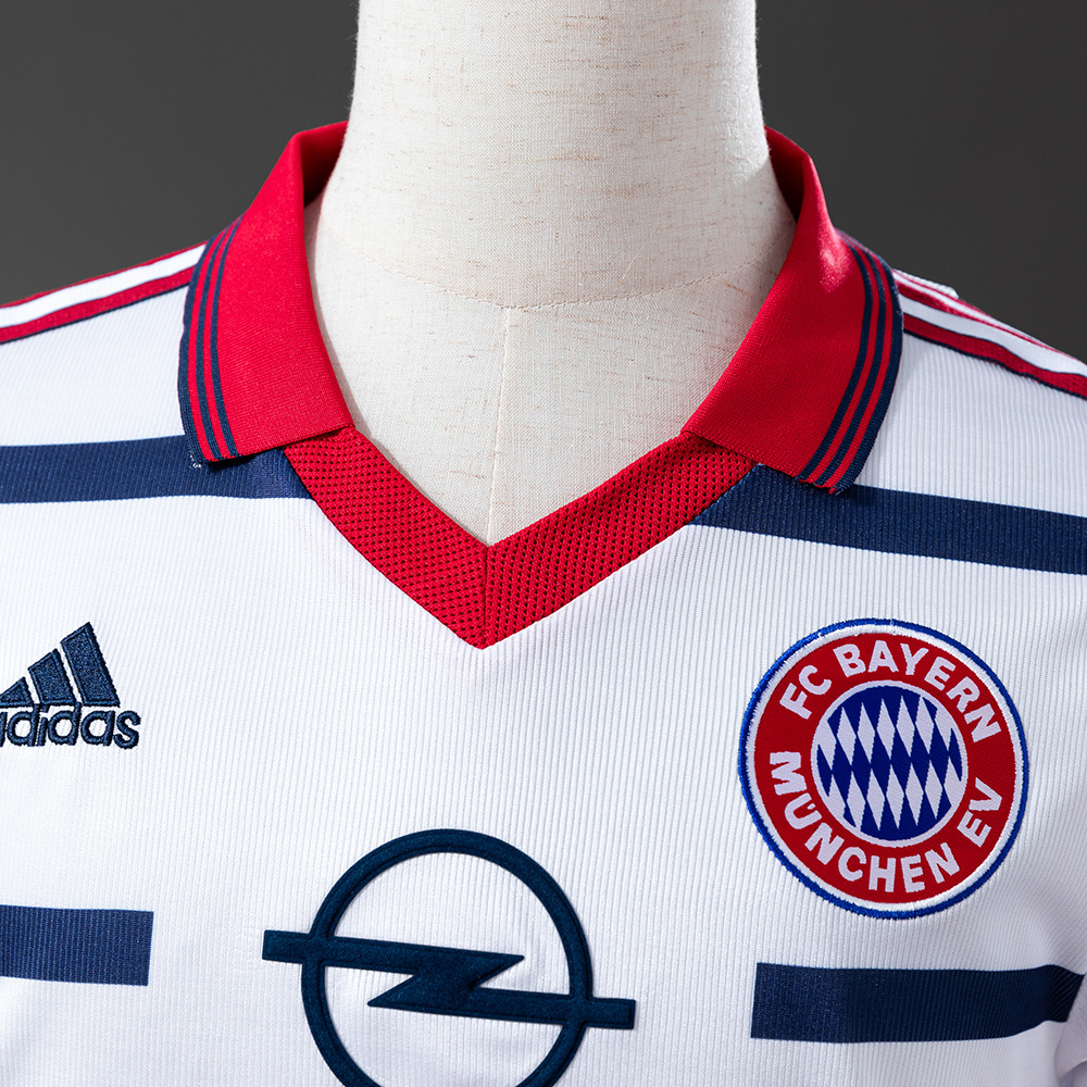 Bayern Munich 1998/00 Away Retro Jersey – Vintage Replica Football Soccer Shirt – Size S–XXL
