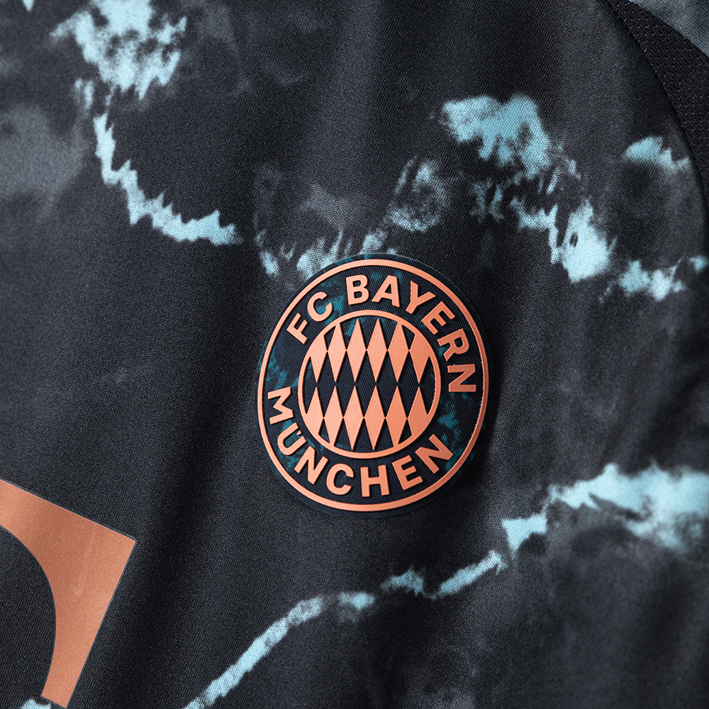 Bayern Munich 24/25 Away Jersey – Replica Football Soccer Shirt – Size S–4XL