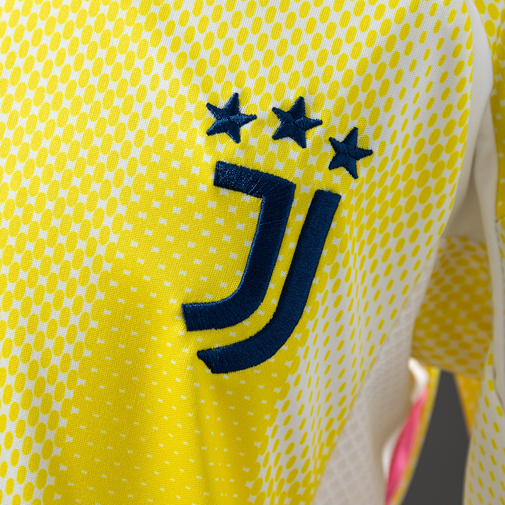 Juventus 24/25 Away Kids Kit Jersey – Replica Football Soccer Shirt – Size 16–28