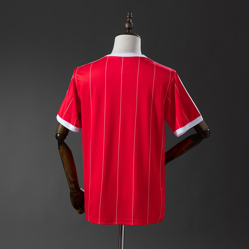 Hamburger SV 1983/84 Away Retro Jersey – Vintage Replica Football Soccer Shirt – Size S–XXL