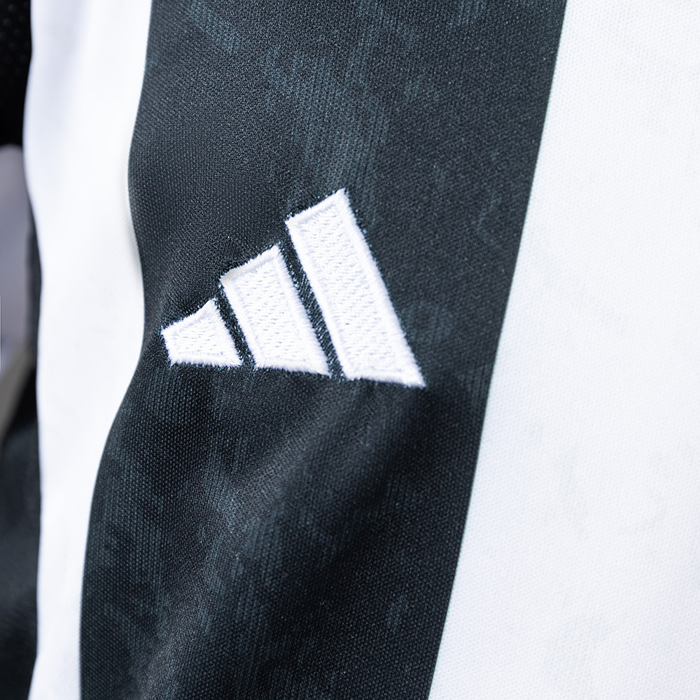 Juventus 24/25 Home Kids Kit Jersey – Replica Football Soccer Shirt – Size 16–28