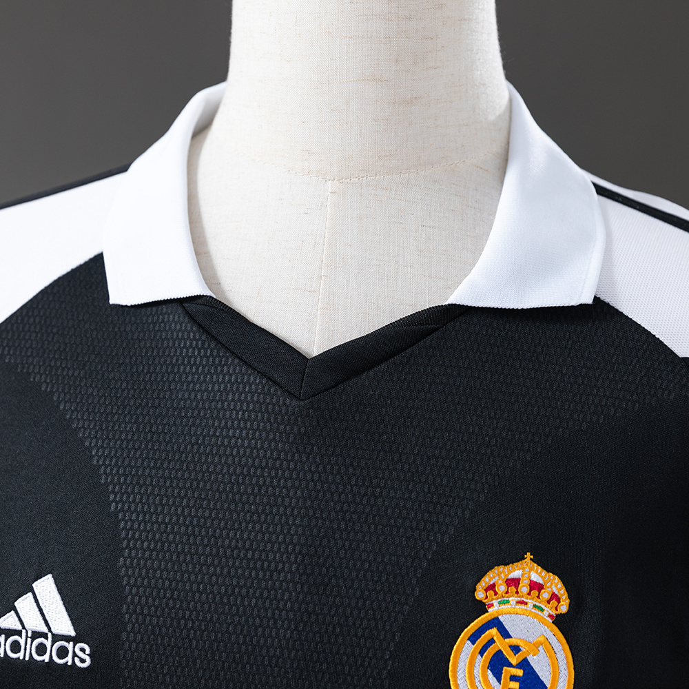 Real Madrid 2001/02 Away Retro Jersey – Vintage Replica Football Soccer Shirt – S–XXL