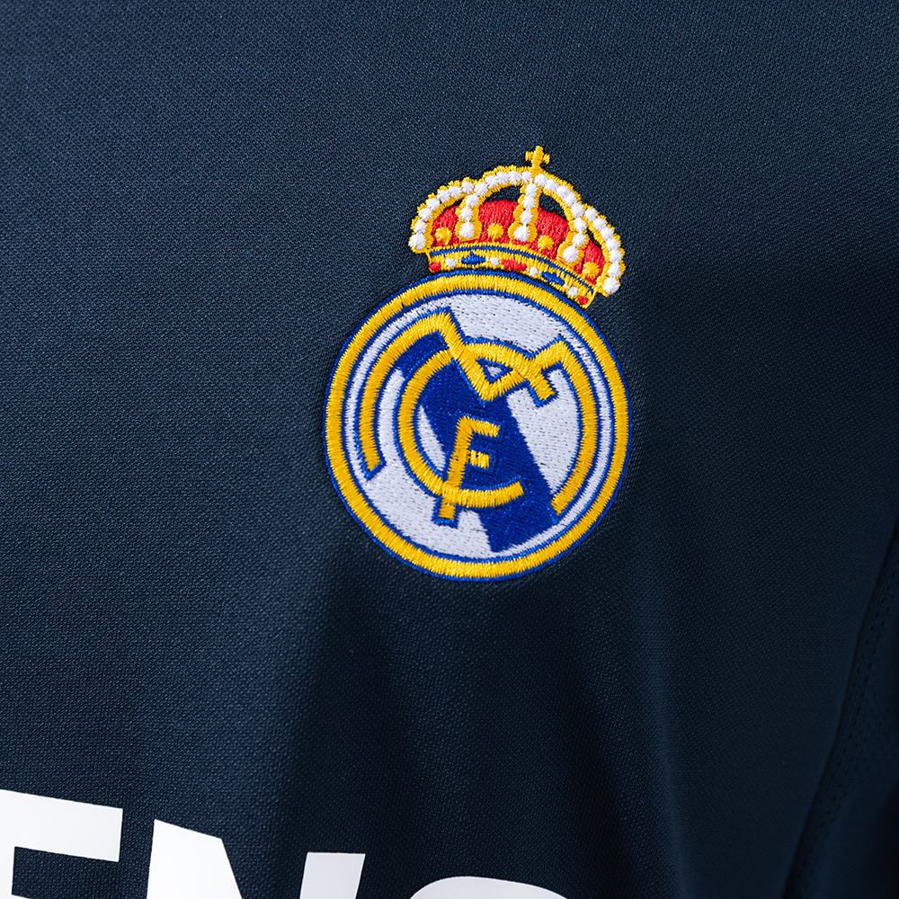 Real Madrid 2004/05 Away Retro Jersey – Vintage Replica Football Soccer Shirt – S–XXL