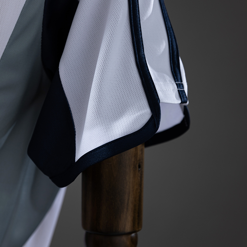 Real Madrid 2000/01 Home Retro Jersey – Vintage Replica Football Soccer Shirt – S–XXL