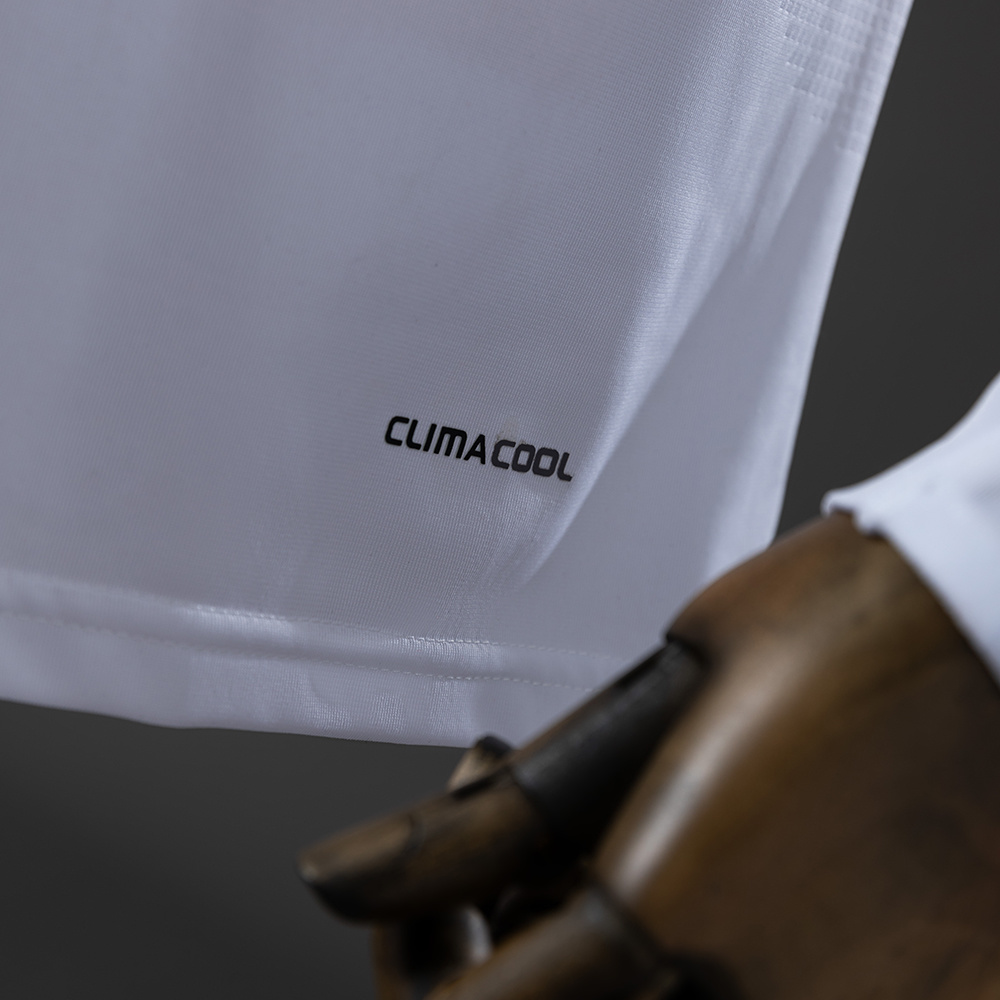 Real Madrid 2009/10 Home Long Sleeve Retro Jersey – Vintage Replica Football Soccer Shirt – S–XXL