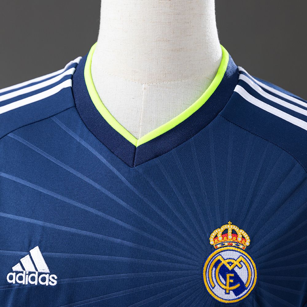Real Madrid 2010/11 Away Retro Jersey – Vintage Replica Football Soccer Shirt – S–XXL