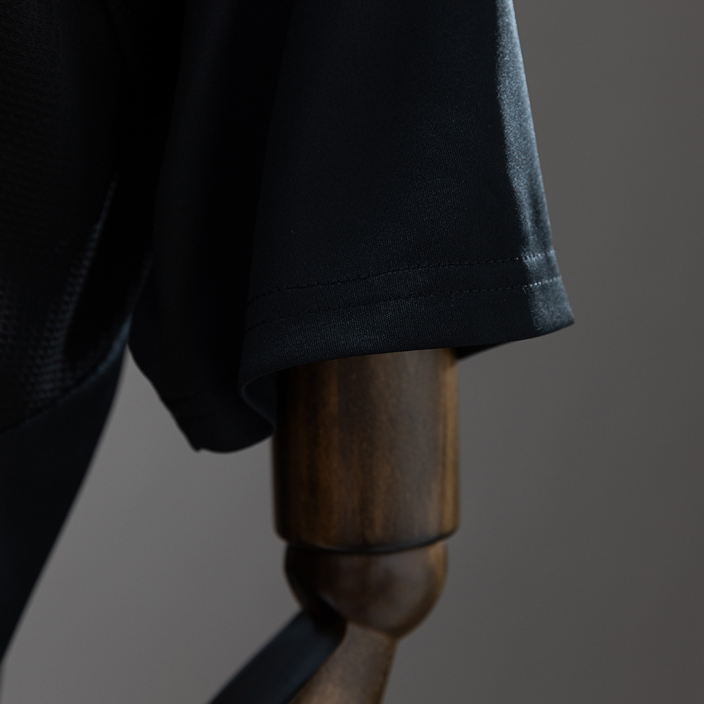 Real Madrid 2011/12 Goalkeeper Black Retro Jersey – Vintage Replica Football Soccer Shirt – S–XXL