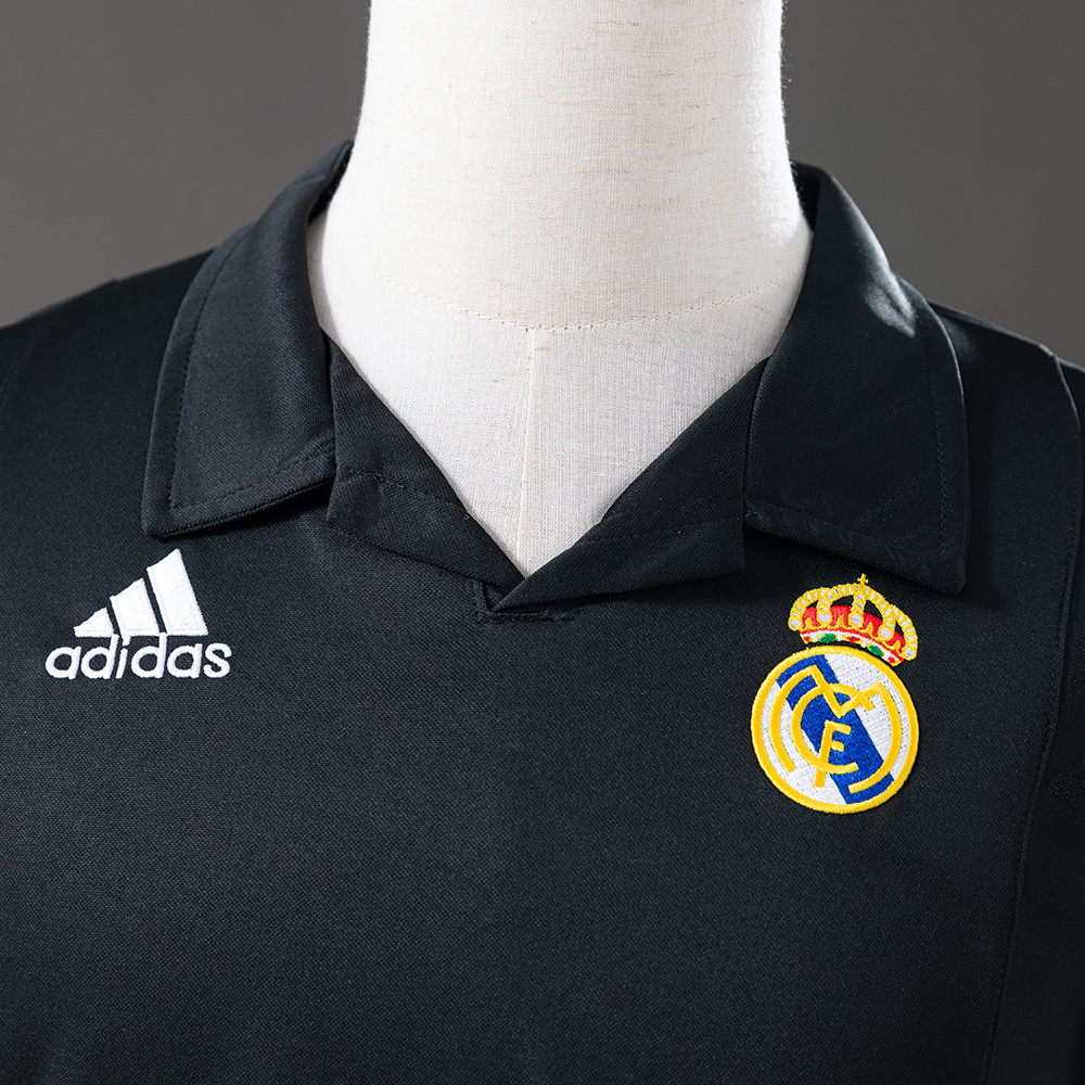 Real Madrid 2002/03 Away (UEFA Champions League Edition) Retro Jersey – Vintage Replica Football Soccer Shirt – S–XXL
