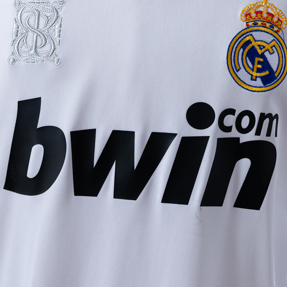 Real Madrid 2009/10 Home Long Sleeve Retro Jersey – Vintage Replica Football Soccer Shirt – S–XXL