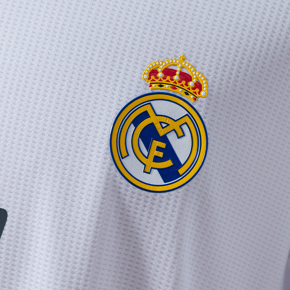 Real Madrid 2015/16 Home Long Sleeve Retro Jersey – Vintage Replica Football Soccer Shirt – S–XXL