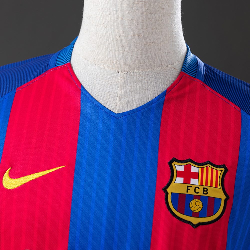 Vintage magliecalciorepliche • Barcelona 2016/17 home long-sleeve retro edition for collectors