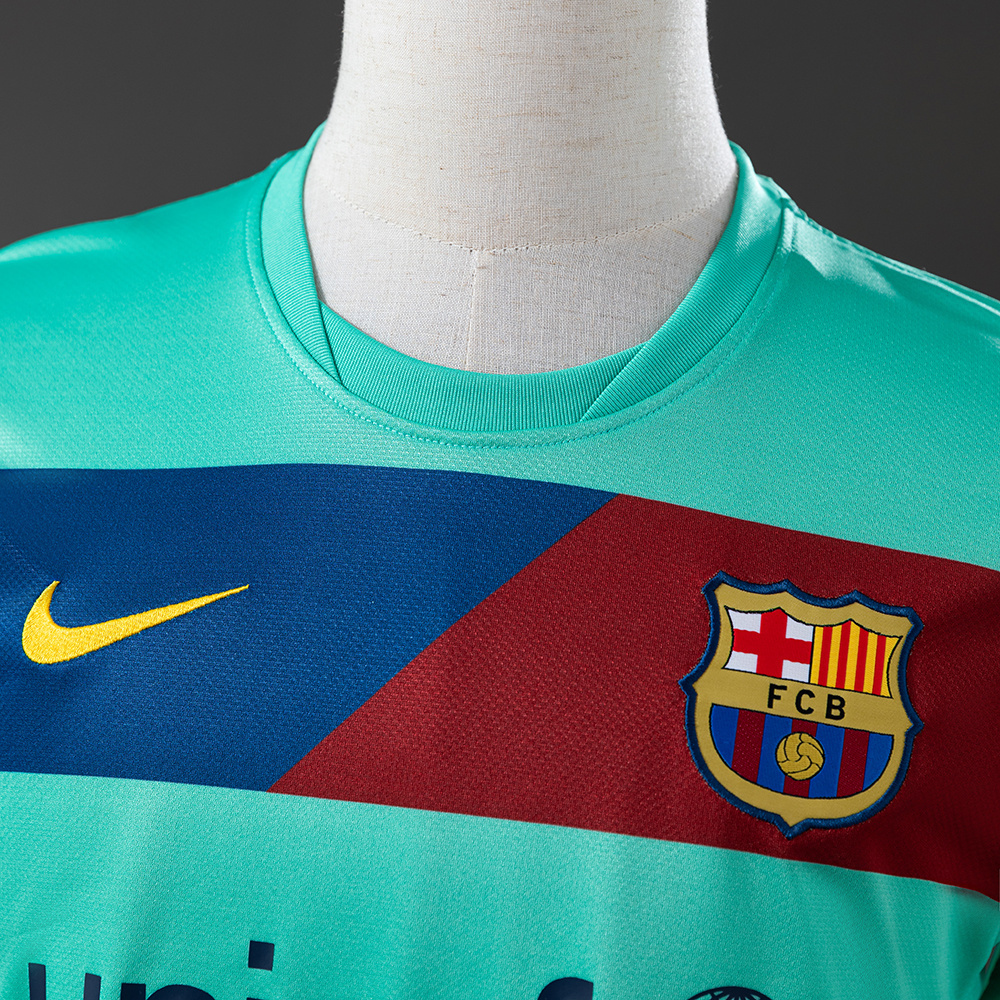 Barcelona 2010/11 Away Retro Jersey – Vintage Replica Football Soccer Shirt – S–XXL