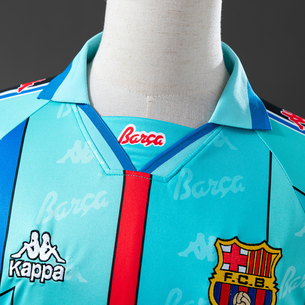 Barcelona 1996/97 Away Long Sleeve Retro Jersey – Vintage Replica Football Soccer Shirt – Size S–XXL