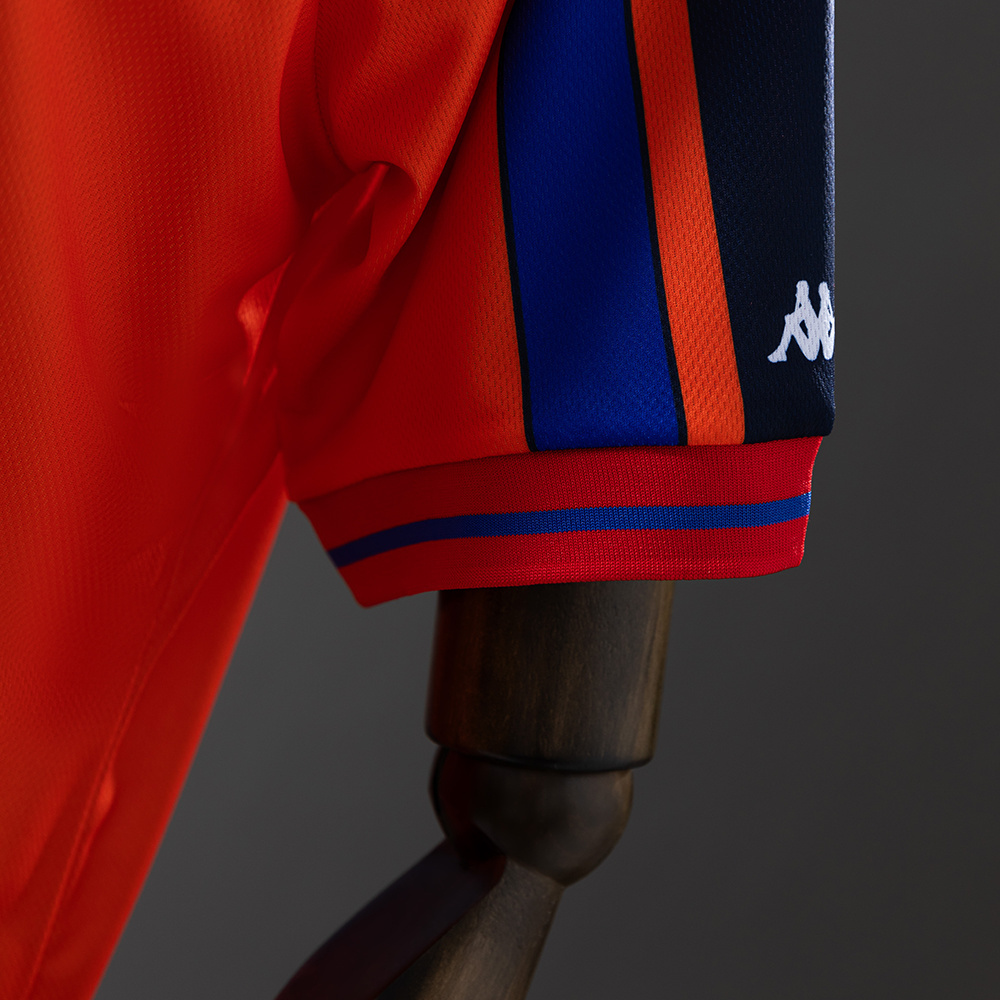 Barcelona 1997/98 Away Retro Jersey – Vintage Replica Football Soccer Shirt – Size S–XXL